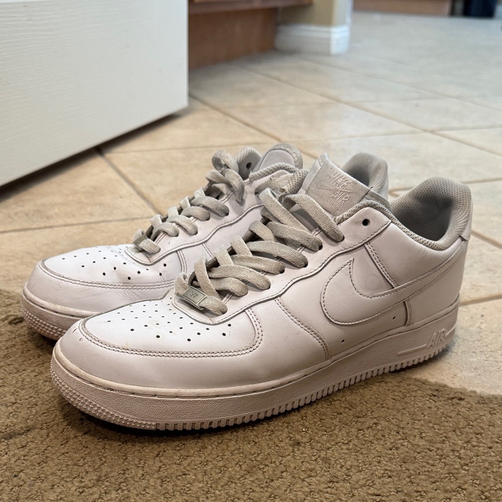Nike Air Force 1 Mens 11